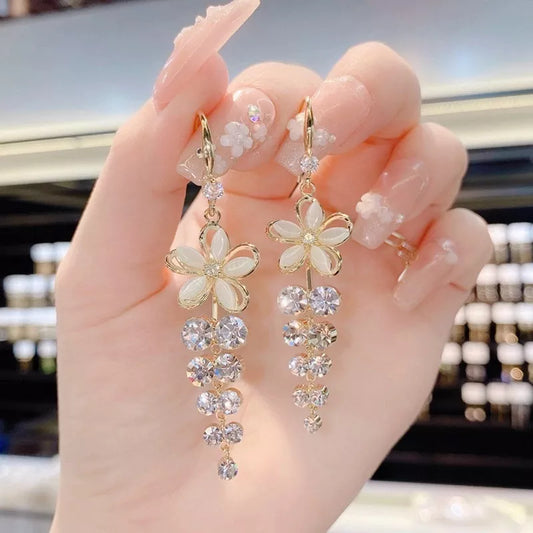 Exquisite Opal Flower Earrings For Women Rhinestone Long Tassel Zircon Earring Girls Wedding Party Temperament Jewelry 2022 New