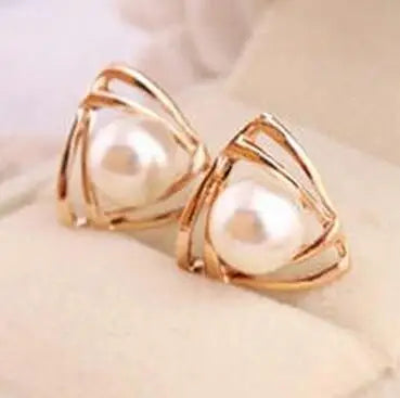 Korean Jewelry Sweet And Romantic And Lovely And Generous Temperament Imitation Pearl Earrings New Product Launch Big Discounts