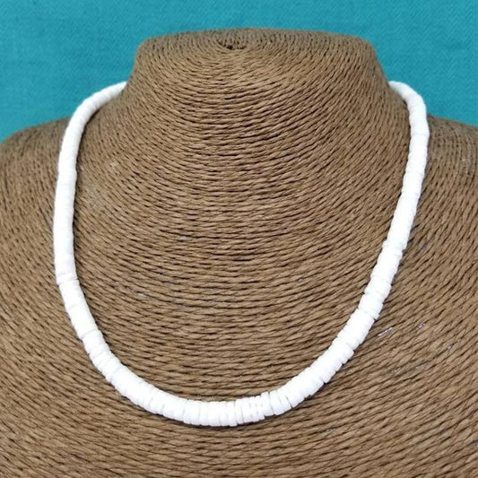 Brand New Round Natural Shell Piece Choker Necklace Female Irregular Chips Seashell Necklaces for Women 2023 Fashion Jewelry