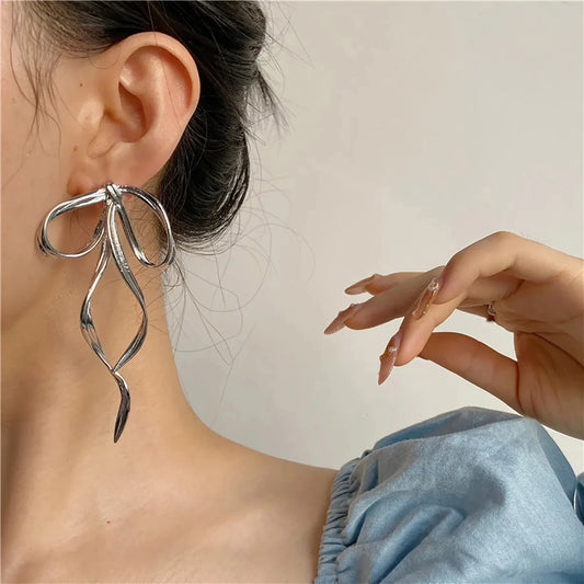 2021 Korean Design Fashion Simple Silver Color Metal Line Bow Earrings Elegant Big Long Bowknot Drop Earrings Female