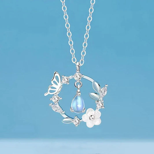 New Elegant Moonstone Butterfly Zircon Pendant Necklace For Women Star Moon Clavicle Chain Choker Fashion Y2K Egirl Jewelry Gift