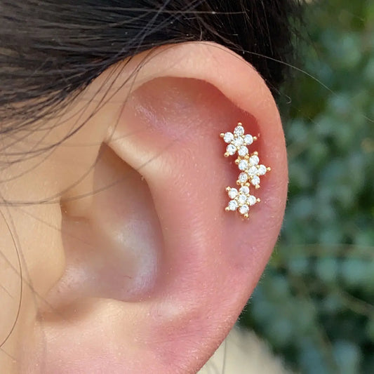 1PC  Flower Leaf Tragus Helix Piercing Studs Earrings Women Mini Crystal CZ Stainless Steel Earings Girls Ear Bone Fine Jewelry